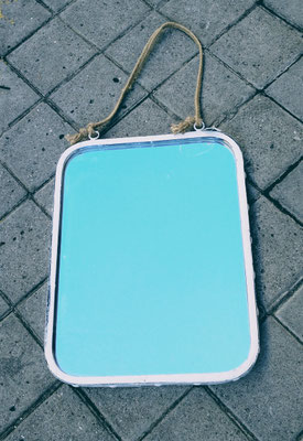 Espejo metal blanco. Ref 55910. 44x34