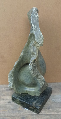 Escultura piedra de jabón. 40x15x15