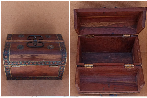 Caja madera adornos latón. Ref MA11226. 29x20x19