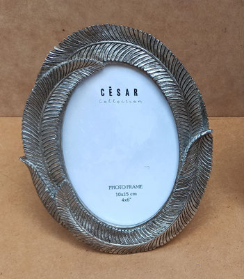 Portafotos oval resina hojas. Ref 39291. 10x15