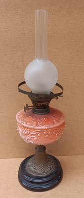 Quinqué antiguo. Ref RG003. Ref cristal 29002210. 62x20 con cristal. 