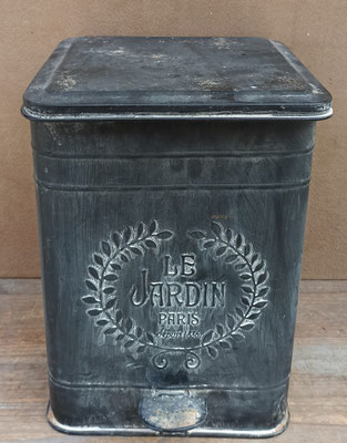 Papelera metal con pedal. Ref 687403. 34x27x26