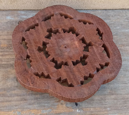 Salvamenteles madera. 