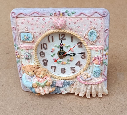 Reloj resina ositos. 14,5x14,5x4