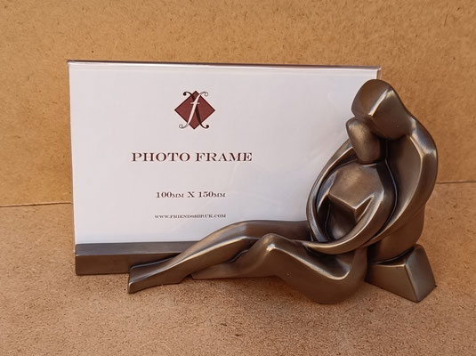 Portafotos resina. Ref 14696. 13x19x7