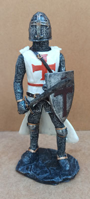Caballero medieval resina. Ref 48824. 17x8x10