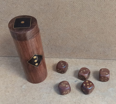 Dados madera y latón. Ref 2188. 12,5x4