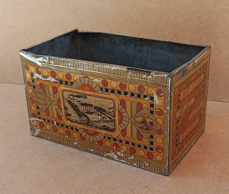 Caja metal vintage dulces Tavares y Gómez. Ref SOT. 11x19x11