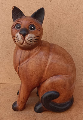 Gato madera teca. Ref EL0187. 28x17x11