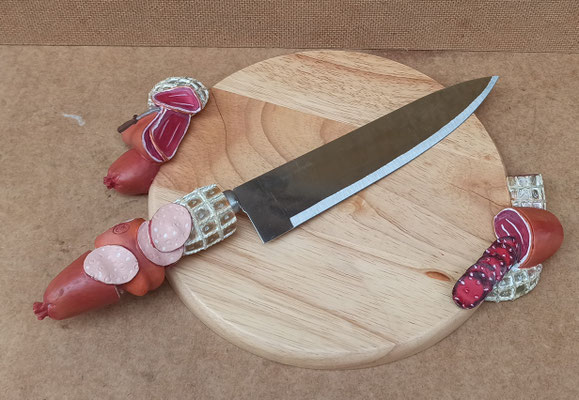 Tabla madera y resina con cuchillo. Ref 9815/582. 29x22