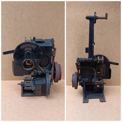 Proyector de cine Gaumont circa 1920 hierro. Ref GOY. 30x32x19. Desplegado 58 cms alto