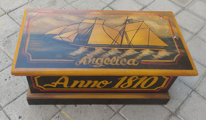 Baúl madera. 53x30x25