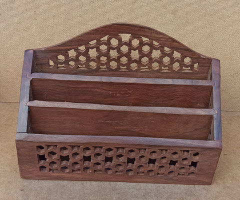 Cartero madera. 19x25x9