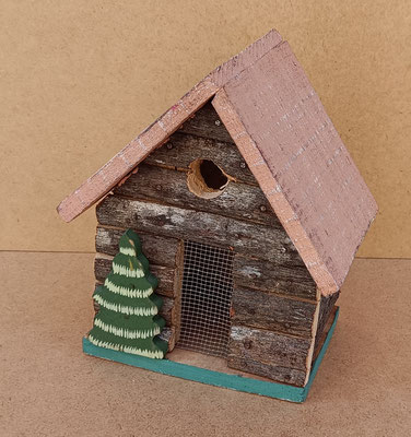 Casa para pájaros madera. Ref VC0070A. 20x18x12