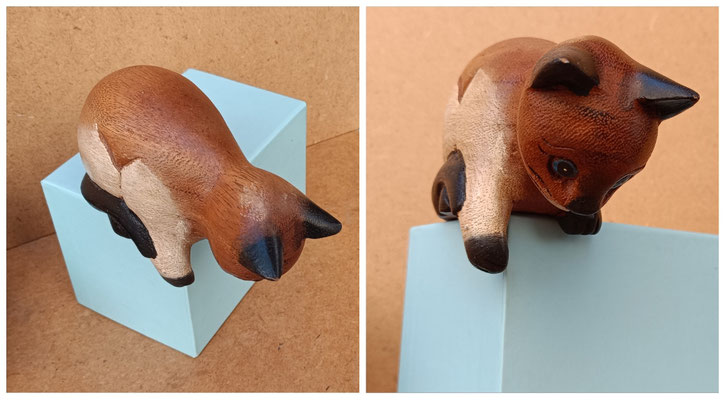 Gato madera teca para estantería. Ref EL0474. 16x8x7 