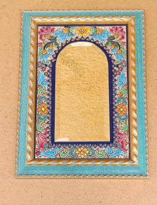 Espejo cerámica marco madera. 36x26x4