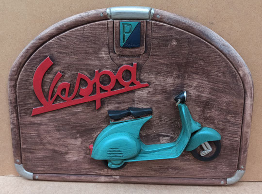 Cuadro cerámica en relieve Vespa. 40x30