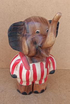Elefante madera de teca. EL0396. 23x13x10
