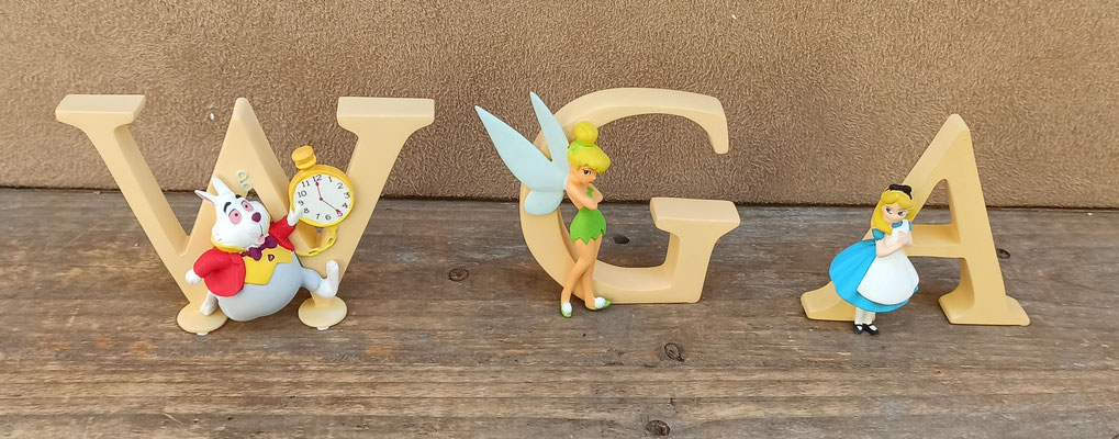Letras Disney. Consultar modelos disponibles