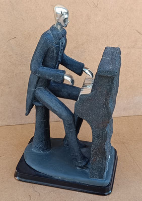 Pianista pasta de piedra y metal. Ref 36271. 30x11x17