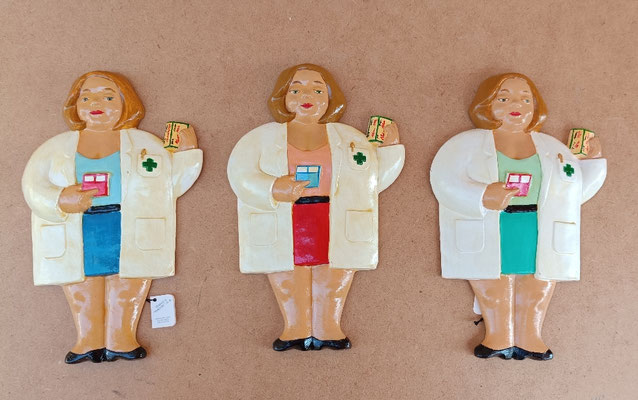 Farmacéutica cerámica para pared. Ref 695. 25x15