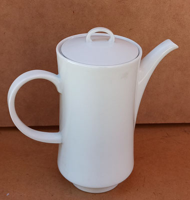 Jarra vintage porcelana. 22x20x8