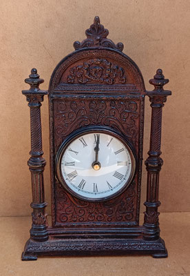 Reloj hierro. Ref 221674. 25x16x7