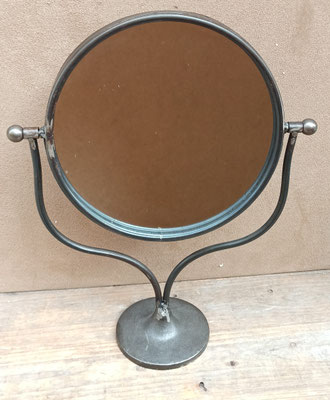 Espejo de mesa metal. Ref 102036. 40x31x12