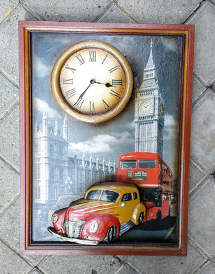 Reloj Londres resina en  relieve