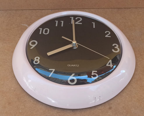 Reloj rosa vintage. Ref Sot. 24x4 fondo