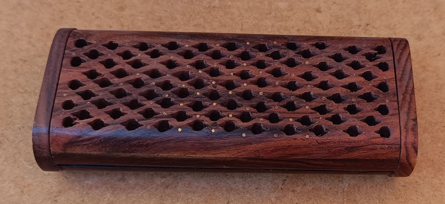 Caja madera calada. Ref 60238. 12x5,5x3