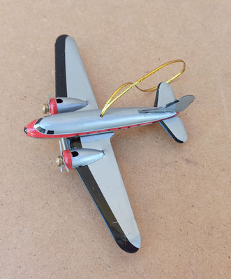 Avión mini colgar. Ref 3310