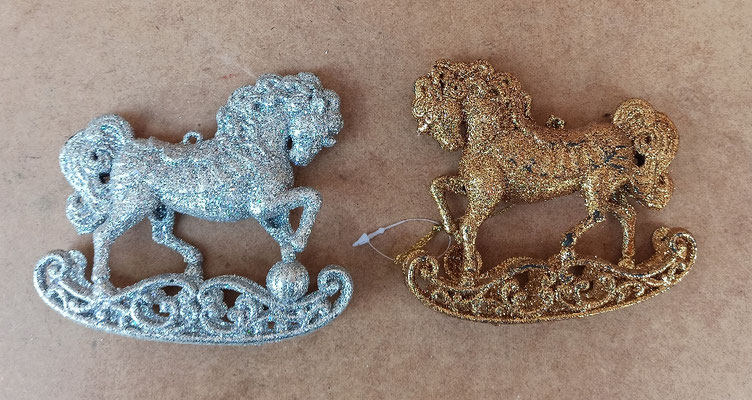 Adorno abeto caballos brillantina 