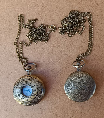 Reloj bolsillo a pilas. Ref TIT. 6x4,5