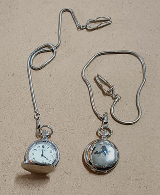 Reloj bolsillo a pilas. Ref FR003. 5,5x4