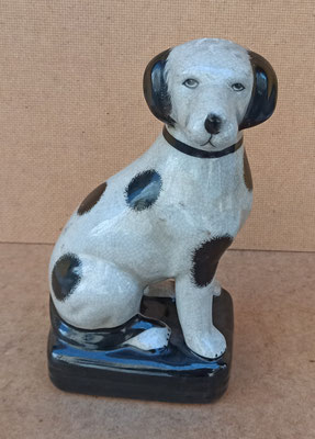 Perro porcelana. Ref 491120. 
