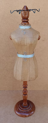 Maniquí joyero cartón. Ref 3063. 52x11