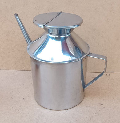 Aceitera metal. 16x20x10