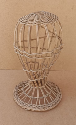Maniquí cabeza mimbre. Ref MERC. 29x17