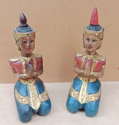 Figuras orantes tailandeses madera. Ref EL420. 31x9x11