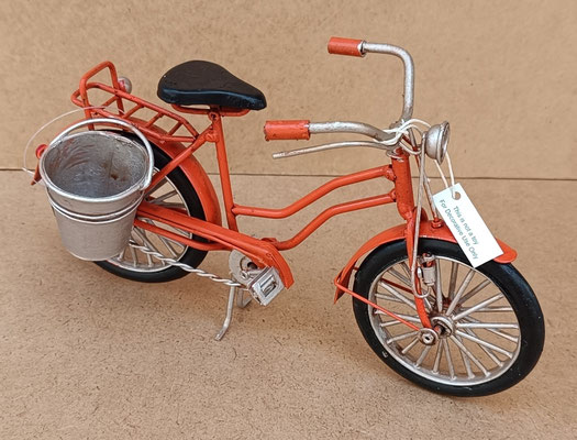 Bicicleta metal. Ref 24348. 22x13x5,5