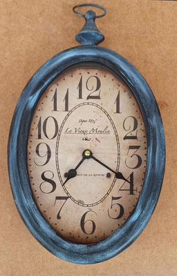Reloj oval azul. Ref 59976. 20x40.