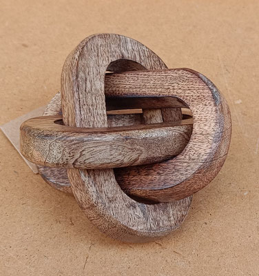 Cadena de madera. Ref 26417. 12x12x10