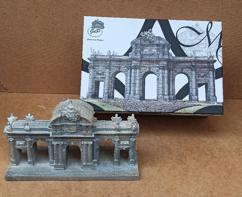 Puerta de Alcalá resina