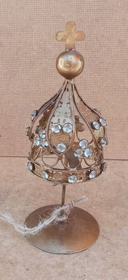 Corona con peana. Ref A25280. 18x6