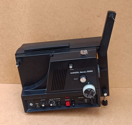 Proyector Chinon sound 7000. 25x33x19