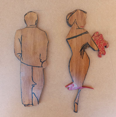 Siluetas Hombre/mujer madera. 24,5x8,5 y 27x11