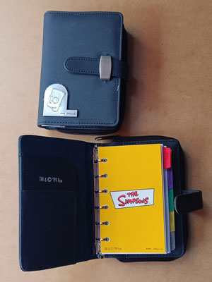 Agenda con monedero Los Simpsons. 14x11x2