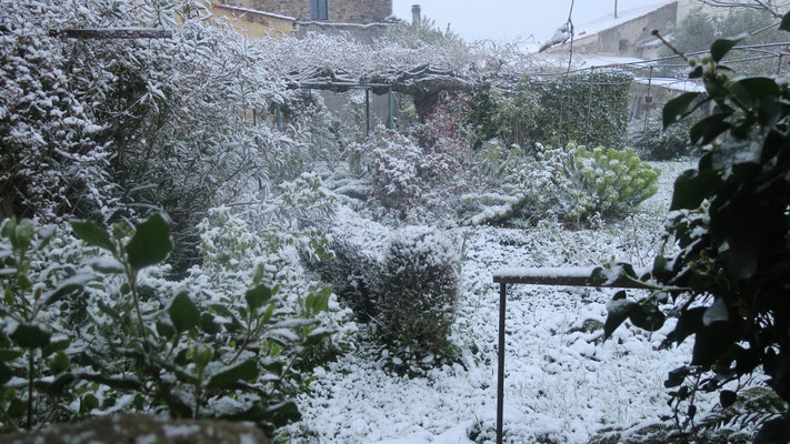 J 21 Pergola enneigée (photo Béatrice Orbillot)