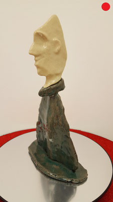 „Alberto 1“ Keramik aus zwei Teilen zusammengesetzt. Weißer Ton mit Crackleglasur glasiert, 33cm hoch